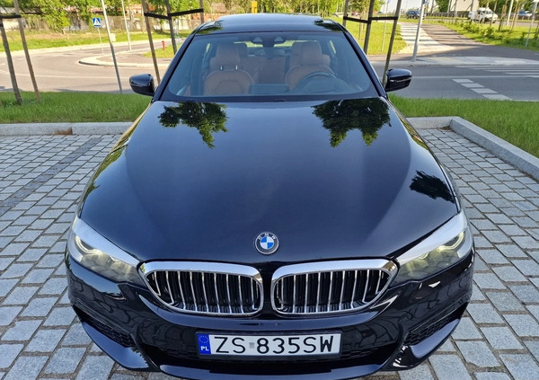 BMW Seria 5 cena 193400 przebieg: 80000, rok produkcji 2020 z Szczecin małe 781